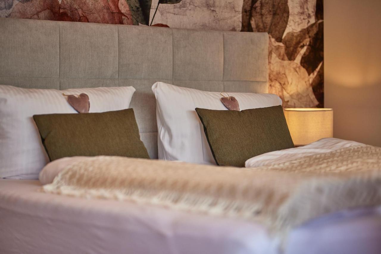 Luxus Apartments Mosel-Zeit Neu 2023 Zell an der Mosel Zewnętrze zdjęcie